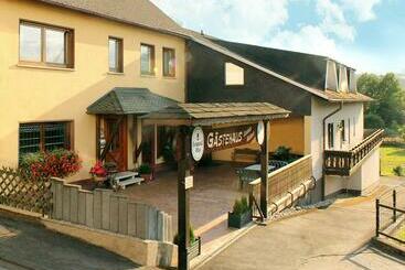 ペンション Gästehaus Cordula