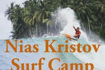 پانسیون Nias Kristov Surf Camp