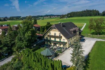 Общежитие Gasthof Zur Seeburg