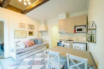 هاستل Ainabnb   Residence Kappsäcken