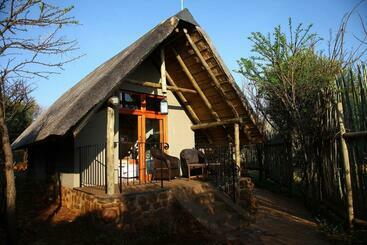 تختخواب و صبحانه Tidimalo Lodge