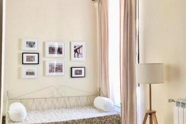 פנסיון Alessia House