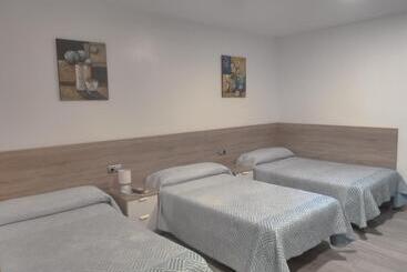 ペンション Hostal Casa Fermina  A 2 Horas De Las Pistas De Esquí