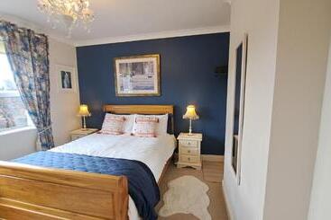 مبيت وإفطار Hillhead House, F94 F6n1