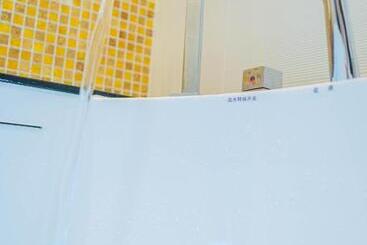 בית מלון כפרי Flypod