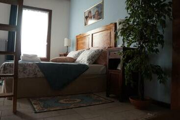 پانسیون La Brigata Apartments Suite Room
