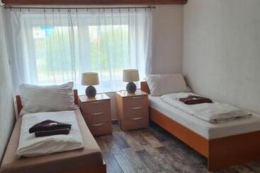 פנסיון Penzion Alka