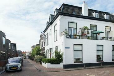 مبيت وإفطار Casa Fiore Zandvoort