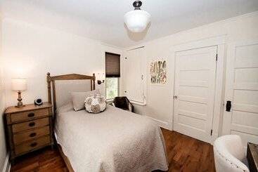 膳宿费 Studio 555