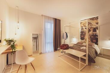 مبيت وإفطار Marla S Boutique Rooms