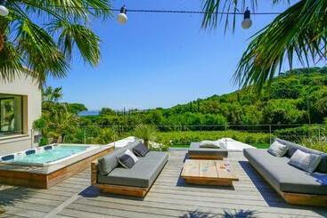 تختخواب و صبحانه Villa Sant Anna