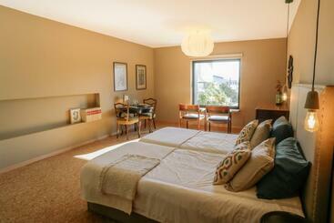 پانسیون Guest House Eça Agora!
