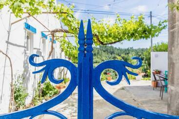 פנסיון Lameira Da Longra   Bohemian Artistic House & Coliving