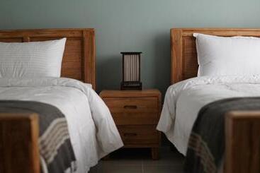 פנסיון Little Jasmine By The River