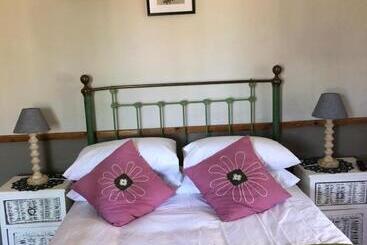 צימר Apple And Rose