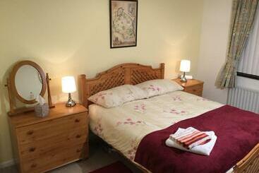 تختخواب و صبحانه Rondo, Ballymena, Nr Ireland