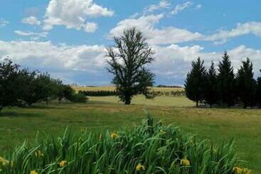 בית מלון כפרי Eling Forest Winery