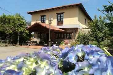 هتل Rural La Casona Del Fraile