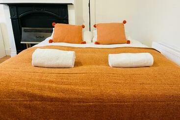 펜션 Fishponds Lodge