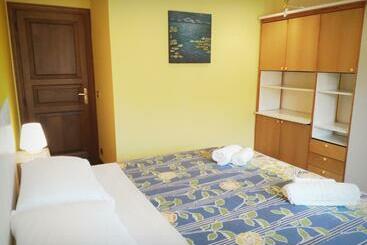 پانسیون Home Sweet Home Affittacamere   Lucca