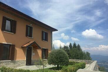 Пансион Residence La Canonica