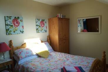 تختخواب و صبحانه Antrim Heights Bnb