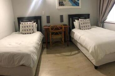 住宿加早餐  Kliprand Guest House