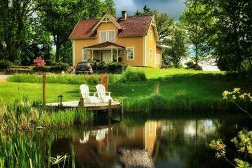 Hidingsta Gård B&b