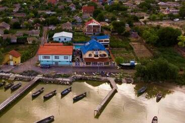 Пансион Lake View
