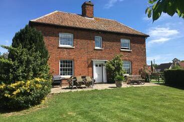 膳宿费 The Stables Kings Ripton