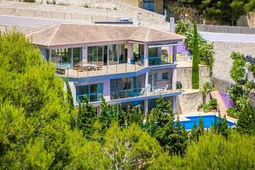 استراحتگاه Villa Tranquila