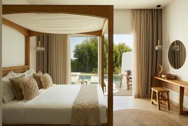 酒店 Absolute Kiotari Resort