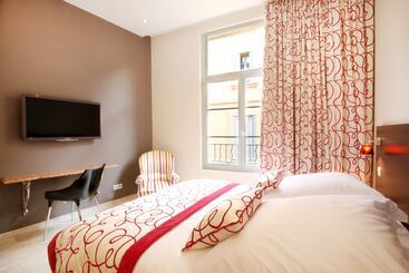 בית מלון כפרי De Gantès