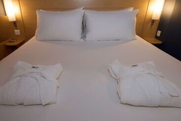 Отель Ibis Yaroslavl Center