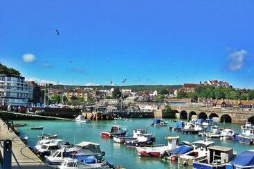 בית מלון כפרי The Portland