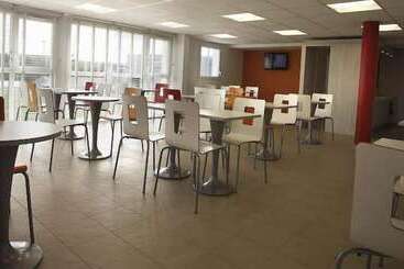 ホテル Sweet And Smart Sarreguemines   Hambach