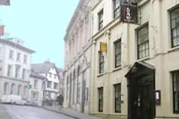 ホテル The Kings Head