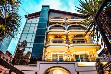 호텔 Vh Broadway Tirana