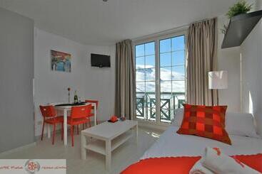 アパートメント Inside Plaza Sierra Nevada