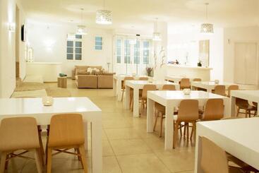 Апартаменты Paolas Town