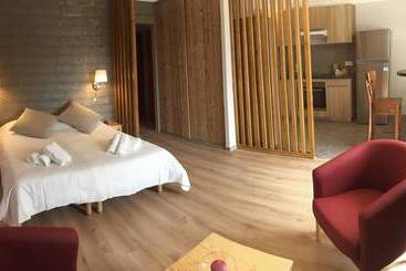 Village Vacances Le Tarbesou   Appartments