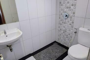 تختخواب و صبحانه Richard S Home
