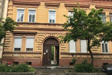 Пансион Classic Apartman