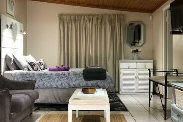 住宿加早餐  Rest And Rise