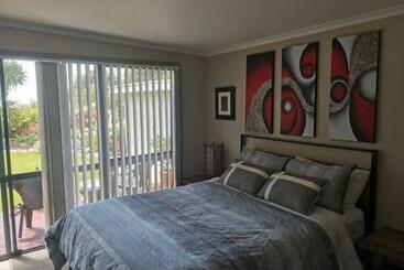 펜션 Sunrise Suite