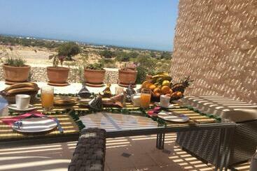 پانسیون Villa Sarah