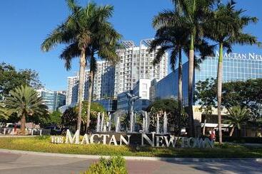 هتل آپارتمان Mactan Newtown With Sun Set And Garden View