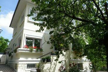 펜션 Villa Sunshine