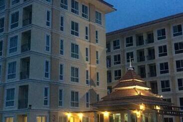 מלון דירות The Chiva Sanctuary Khao Yai