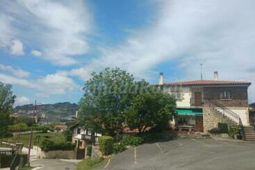 فندق Agerre Goikoa Agroturismo